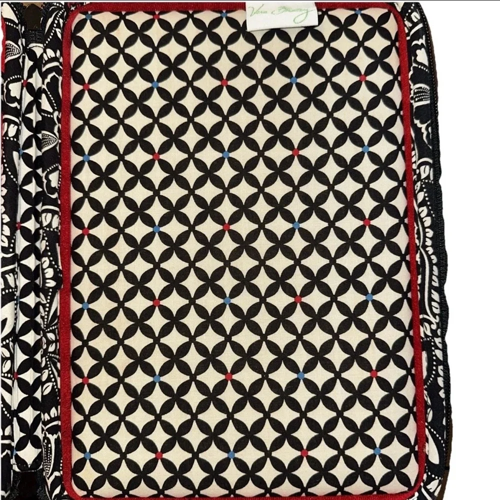 Vera Bradley Black Floral Crossbody Hard Shell Tablet Laptop Case W/Divider